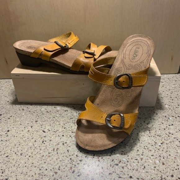 Taos Sandals, burnt gold, size 36 - Picture 2 of 3